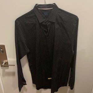 Men’s Zara shirt